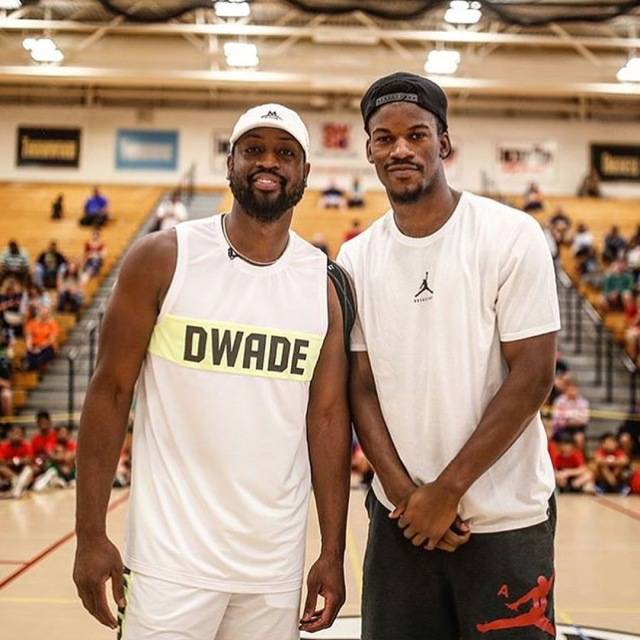 并给出可操 并给出可操